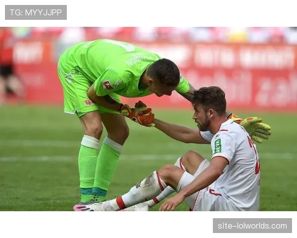 法兰克福客场战平汉堡，胡戈-拉松铲射扳平